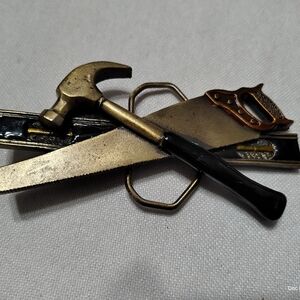 Vintage 1981 Brass Belt Buckle Carpenters Wood Worker Tool Hammer, Level & Saw